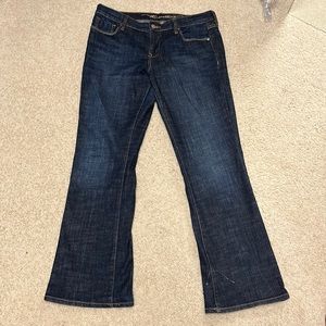 EUC OLD NAVY sweetheart jeans